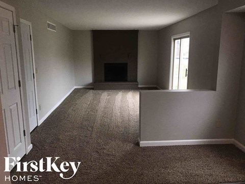 875 Millers Run Ct 4 Beds Apartment for Rent