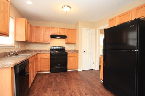 906 Grassy Patch Lane 3 Beds Apartment for Rent