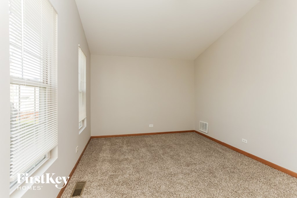 932 Symphony Dr 3 Beds House for Rent - Photo Gallery 8