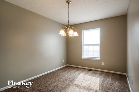 959 Hearthside Dr 4 Beds Apartment for Rent