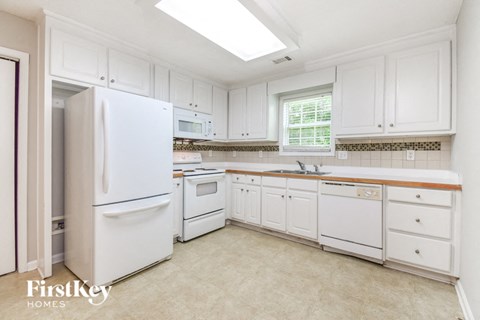 996 Hwy 211 NE 3 Beds Apartment for Rent