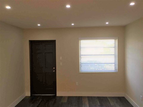 10020 SW 37 Street 4 Beds Apartment for Rent