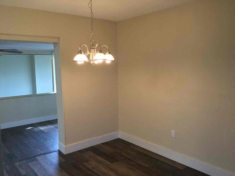 10020 SW 37 Street 4 Beds Apartment for Rent