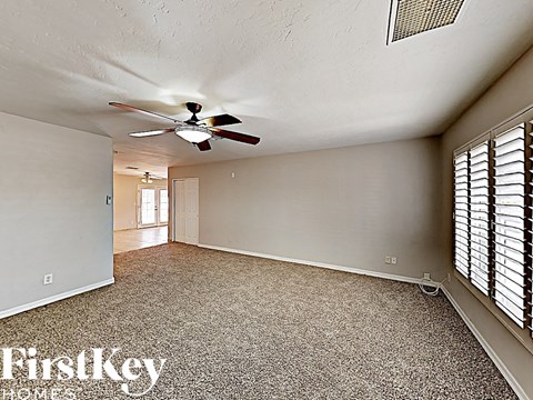 1007 W Utopia Rd 3 Beds Apartment for Rent