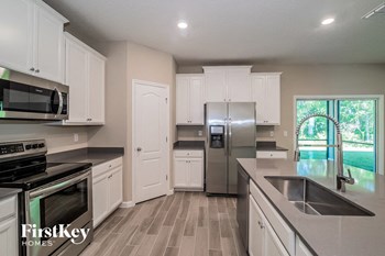 10112 Roman Ln 4 Beds House for Rent - Photo Gallery 5