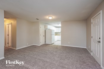 10117 N Brooks St 4 Beds House for Rent - Photo Gallery 2