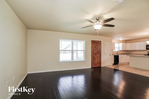 1011 Fairbanks Dr 3 Beds Apartment for Rent