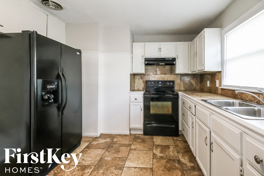 10110 Hillcrest Rd 2 Beds House for Rent - Photo Gallery 6