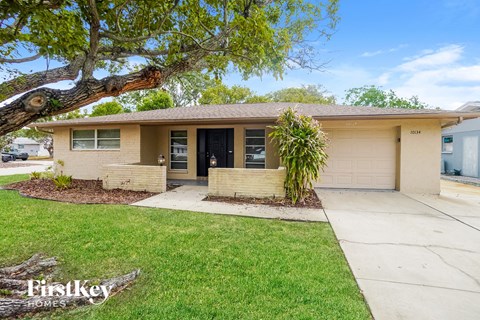 10134 Oleander Dr 2 Beds Apartment for Rent