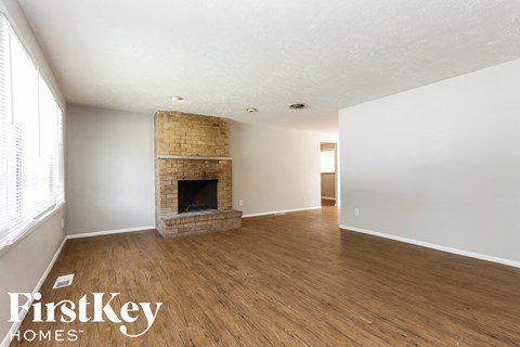 10137 Lawnhaven Ct 3 Beds Apartment for Rent