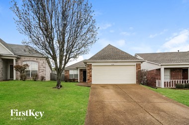 10148 Cross Valley Dr 3 Beds Apartment for Rent
