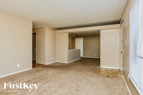 10201 Pannell 3 Beds Apartment for Rent