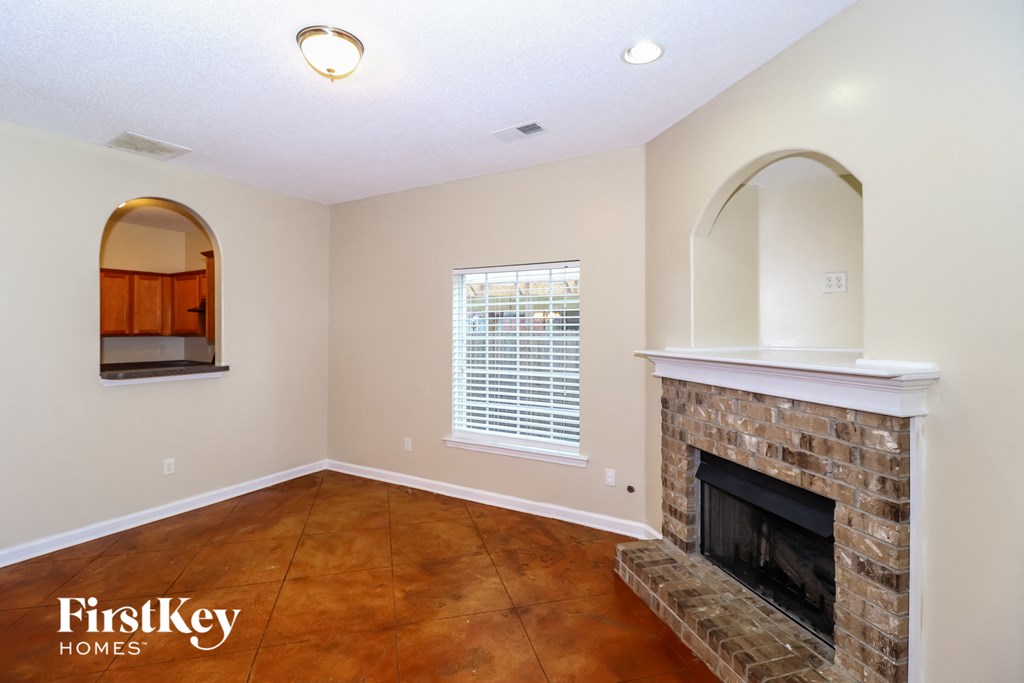 10223 Macon Road 4 Beds House for Rent - Photo Gallery 3