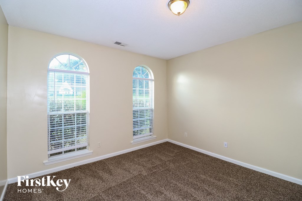 10223 Macon Road 4 Beds House for Rent - Photo Gallery 8