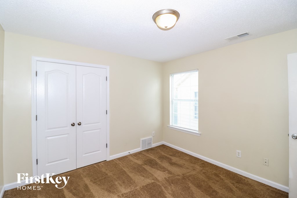 10223 Macon Road 4 Beds House for Rent - Photo Gallery 13