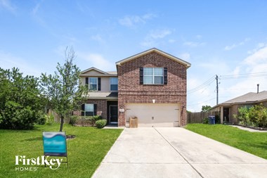 1027 Paradise Rd 4 Beds Apartment for Rent