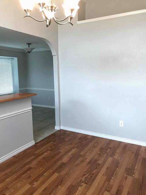 1027 Sea Shell Dr 4 Beds Apartment for Rent