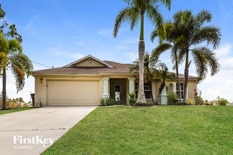1035 NW 16 Pl 3 Beds Apartment for Rent