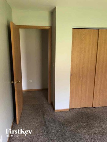 1035 Ferndale St 5 Beds House for Rent - Photo Gallery 6