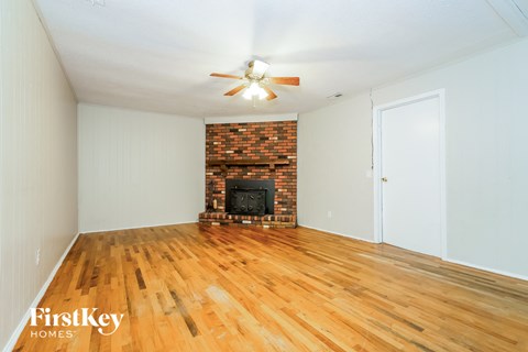 10408 Bradbury 4 Beds Apartment for Rent