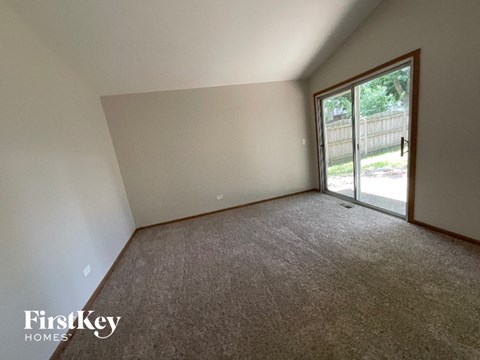 1045 Camden Ln 3 Beds Apartment for Rent