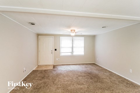 1052 Adrian Cir SW 3 Beds Apartment for Rent