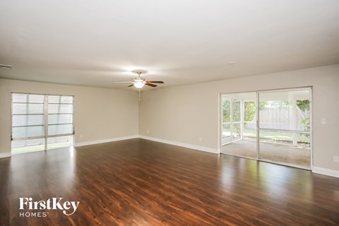 10520 SW 199 ST 4 Beds Apartment for Rent