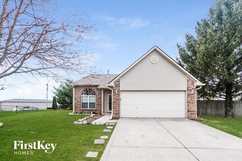 1056 Oak Leaf Rd 4 Beds Apartment for Rent