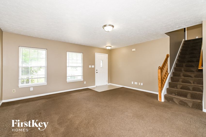 10694 Hoosier Court Indianapolis, IN 46234