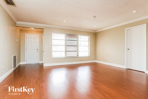 10721 NW 29 Ct 3 Beds Apartment for Rent