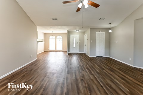 10811 Forest Leaf Drive 3 Beds Apartment for Rent