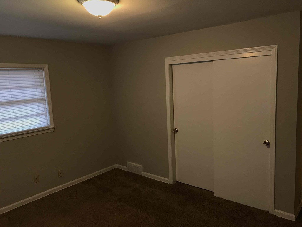 1083 Richland 4 Beds House for Rent - Photo Gallery 22