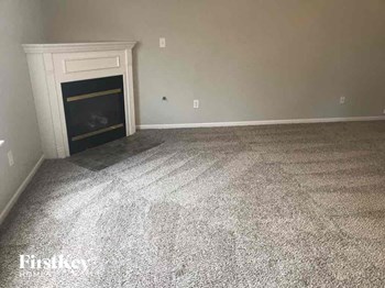 10916 Spring Green Drive 4 Beds House for Rent - Photo Gallery 2