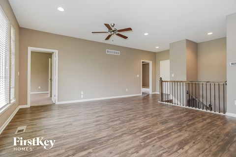 11007 Highview 4 Beds Apartment for Rent