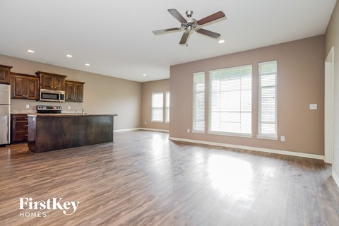 11007 Highview 4 Beds Apartment for Rent
