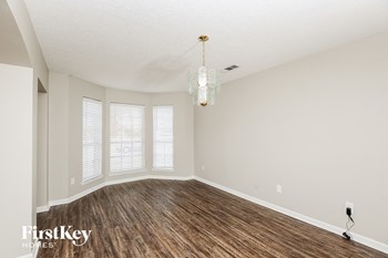 1102 Bonanza Court 4 Beds House for Rent - Photo Gallery 4