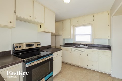 1103 Orchard Avenue 3 Beds Apartment for Rent