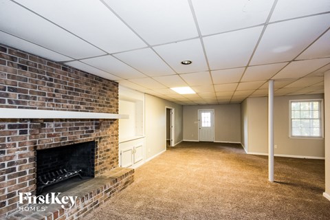 1105 Honeysuckle Dr 3 Beds Apartment for Rent