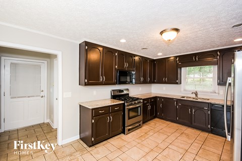1105 Honeysuckle Dr 3 Beds Apartment for Rent