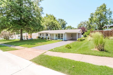 11091 Saxonhall Drive 3 Beds Apartment for Rent