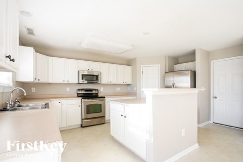 11138 Guy St 3 Beds Apartment for Rent