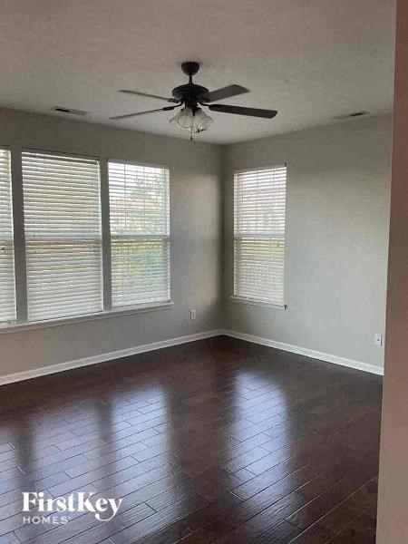 1114 Newgate Cir 3 Beds Apartment for Rent