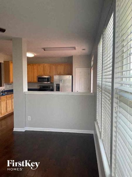 1114 Newgate Cir 3 Beds Apartment for Rent