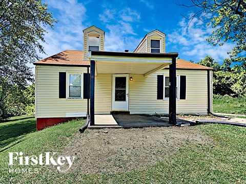 11251 Old Halls Ferry Rd 3 Beds Apartment for Rent