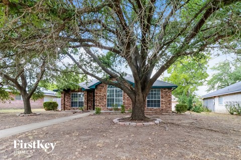 1129 Rosewood Lane 3 Beds Apartment for Rent