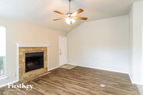 1129 Rosewood Lane 3 Beds Apartment for Rent