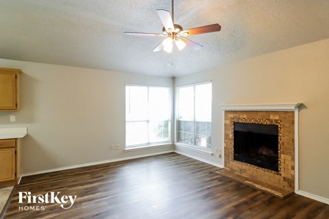 1129 Rosewood Lane 3 Beds Apartment for Rent