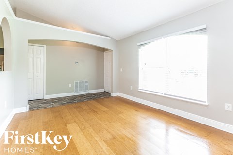 1130 Sandusky St SE 3 Beds Apartment for Rent
