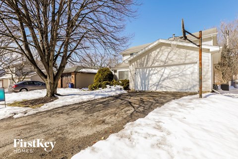 1143 Greensfield Dr 3 Beds Apartment for Rent