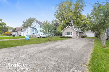 1146 McMillen Ave 3 Beds House for Rent - Photo Gallery 2